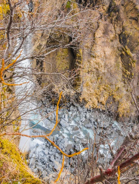 Bela cachoeira famosa na Islândia, temporada de inverno  . — Fotografia de Stock