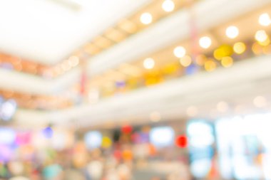 İnsanlar alışveriş merkezinde bulanıklık .