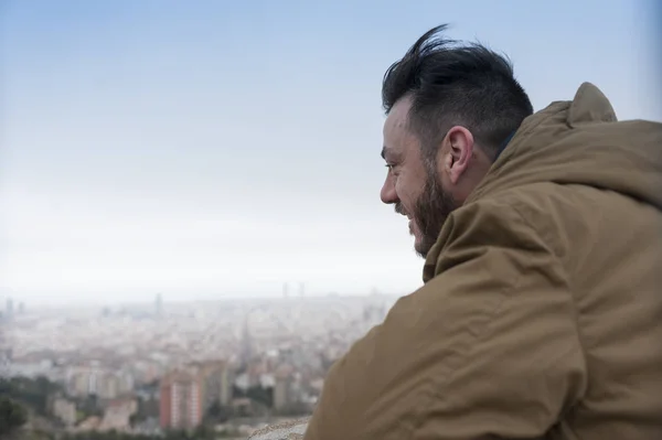 Hipster Man Enjoys View Famous Carmel Bunkers Barcelona — Stock Photo, Image