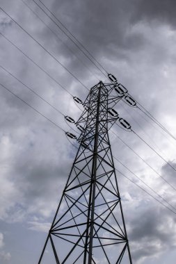 Elektrifikasyon hatları kuleleri