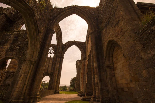 Ruina Medieval Abadía Bolton Yorkshire Del Norte Gran Bretaña — Foto de Stock