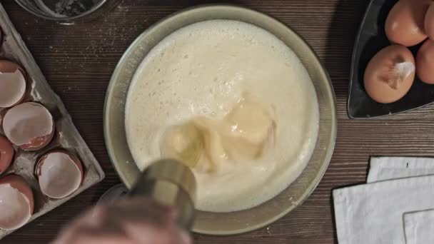 Impastare Impasto Processo Fare Delizioso Trattamento Dessert Ingredienti Cottura Tavola — Video Stock