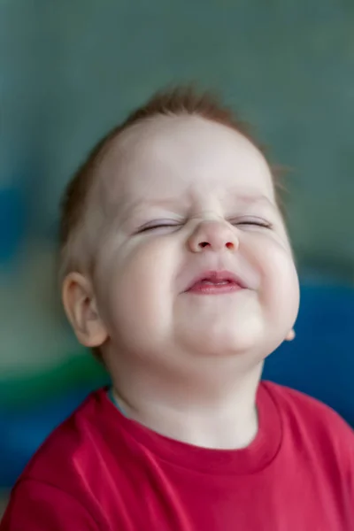 Porträt Eines Kindes Wunderbare Emotionen Niedliches Baby Mit Einem Lustigen — Stockfoto
