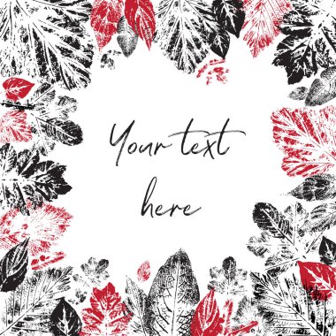 Siyah ve kırmızı yaprak parmak yazıt için alanı çevresinde yer alır.