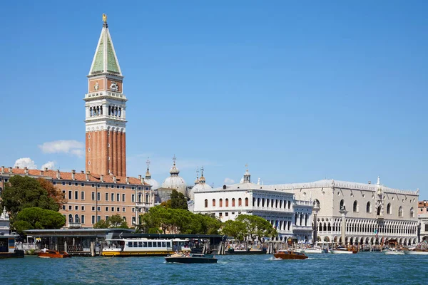 Venecia Vista Gran Canal Con Campanario San Marcos Palacio Doge — Foto de Stock