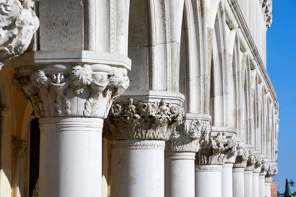 Venetië Witte Beelden Van Doge Paleis Colonnade Perspectief — Stockfoto