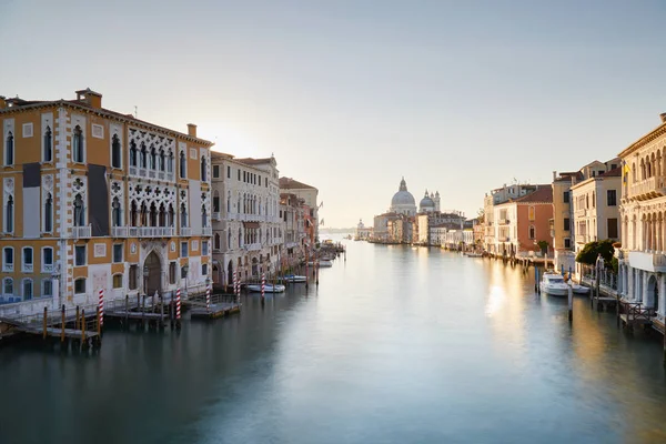 Venecia Gran Canal Amanecer Con Basílica Santa María Salud Italia — Foto de Stock