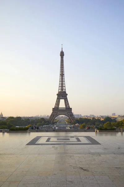 Paris Franciaország 2018 Július Eiffel Torony Ember Nézi Nézet Kora — Stock Fotó