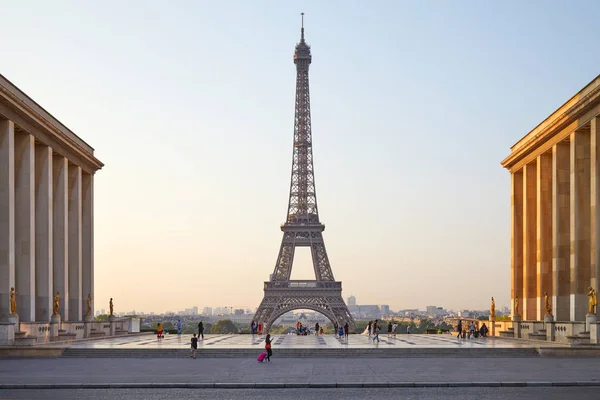 Paris France July 2018 Menara Eiffel Terlihat Dari Trocadero Dan — Stok Foto