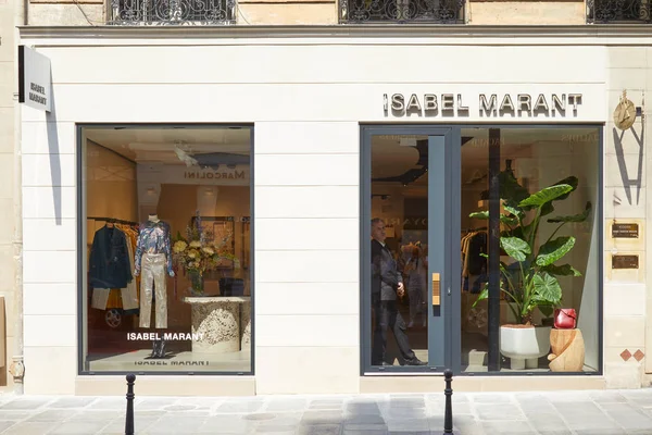 Paris Frankrijk Juli 2018 Isabel Marant Winkel Met Gouden Letters — Stockfoto