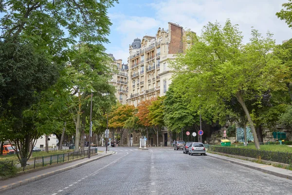 Paris France July 2017 Empty Street Paris Garden Ancient Buildings — Stock Photo, Image