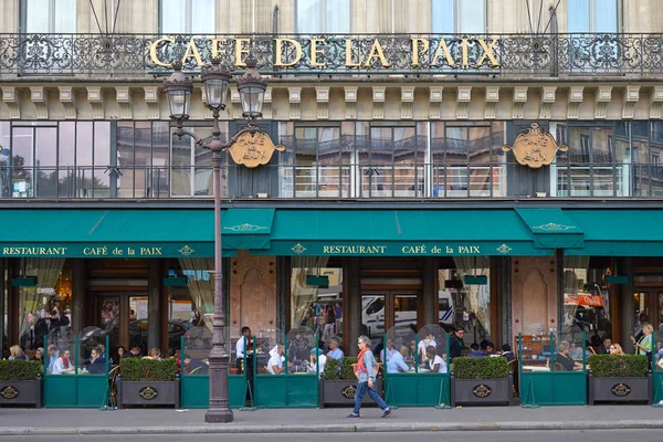 Paris France Juli 2017 Berühmtes Cafe Paix Mit Menschen Und — Stockfoto