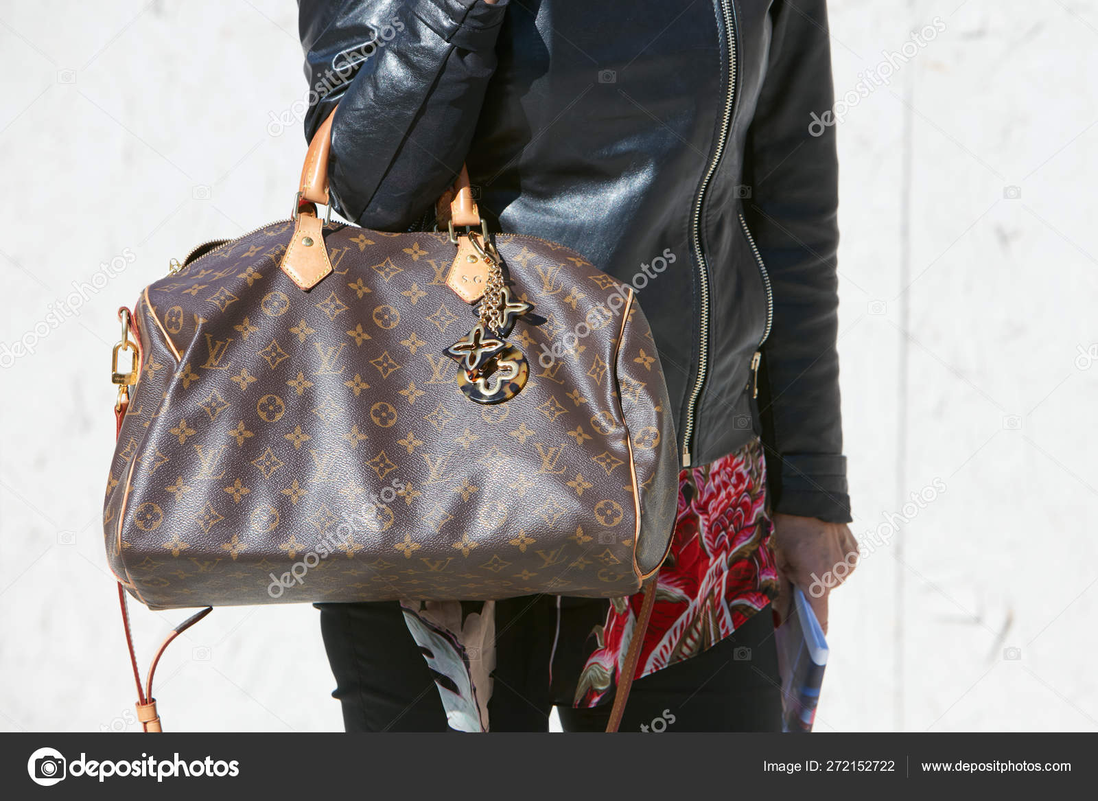 Lv Speedy 20 Outfits For Women