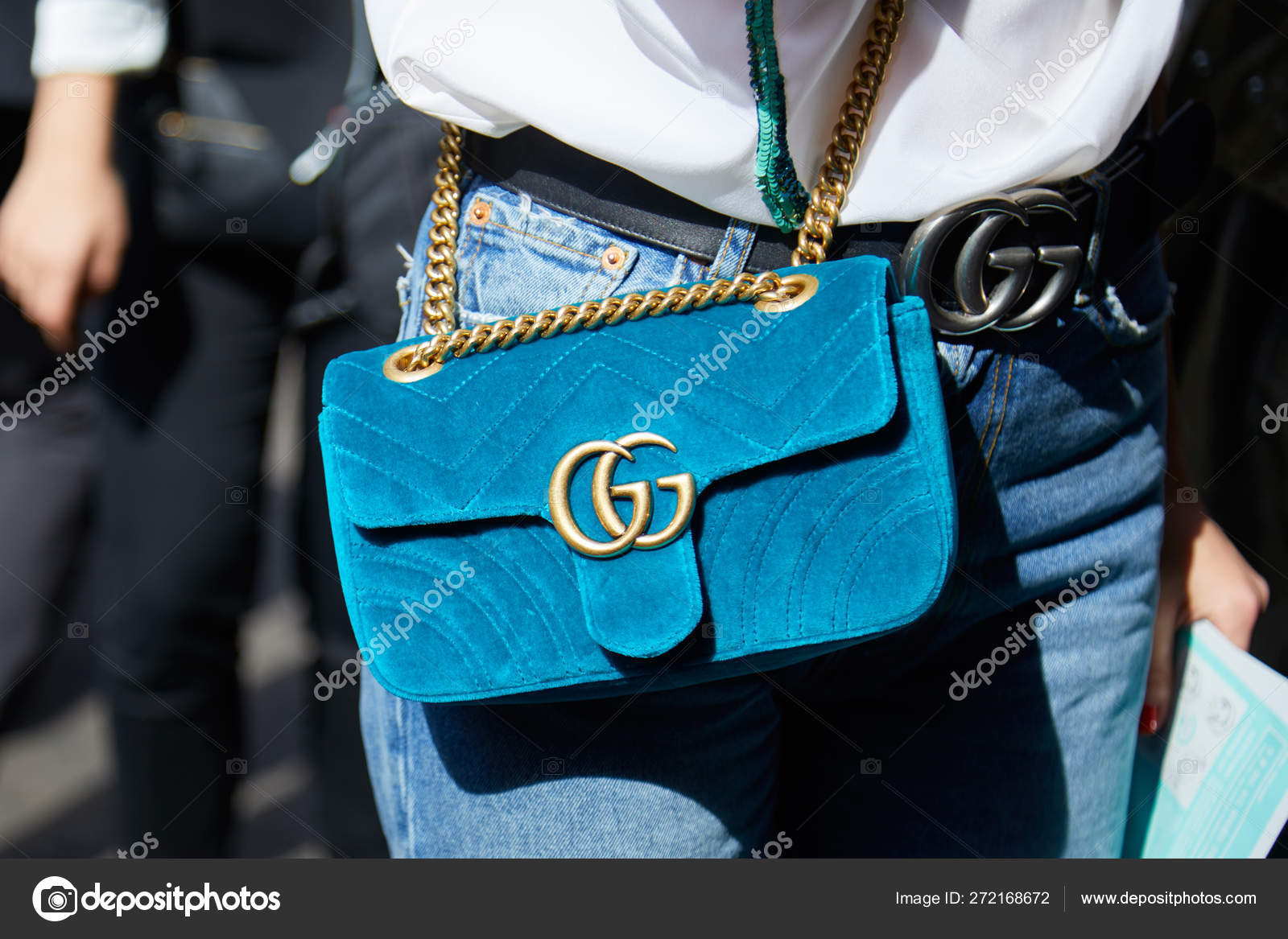 gucci navy velvet bag