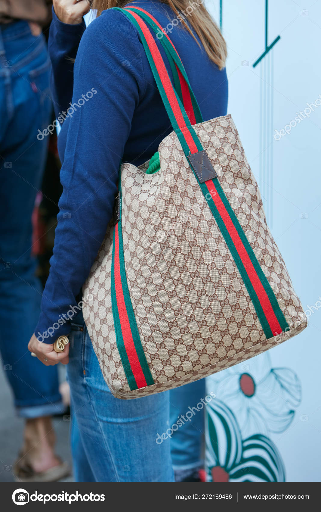 gucci blue and red striped bag