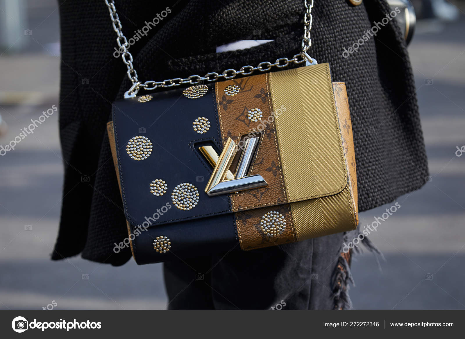 Woman with Black Louis Vuitton Bag with Golden Logo and Brown Jacket before  Gucci Fashion Show, Milan Fashion Editorial Photography - Image of stylish,  sunlight: 194554907