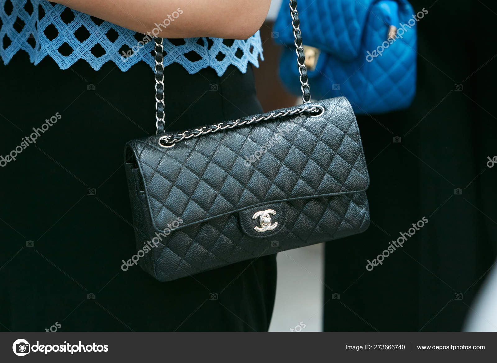 MILAN, ITALY - SEPTEMBER 21, 2018: Woman with blue Chanel leather bag  before Blumarine fashion show, Milan Fashion Week street style Stock Photo  - Alamy