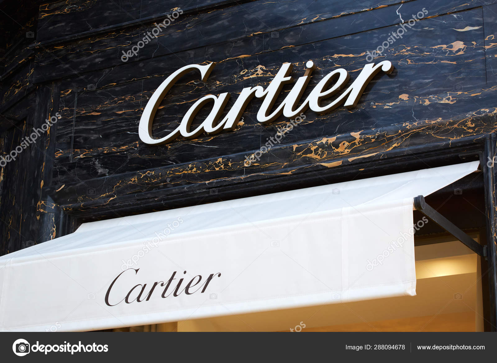 cartier jewelry stock