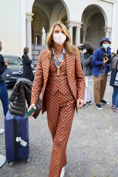 Milan Włochy Wrzesień 2020 Anna Dello Russo Przed Portem Pokaz — Zdjęcie stockowe