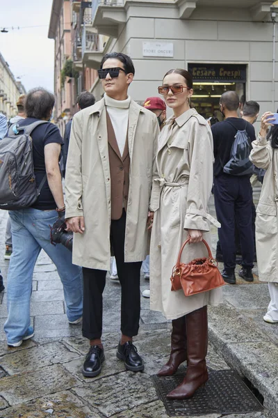 Milan Italy September 2020 Man Woman Beige Coat Max Mara — Stock Photo, Image