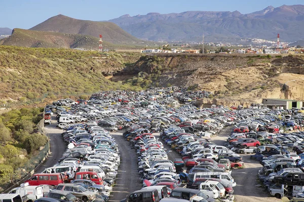 Tenerife Kanári Szigetek Spanyolország Április 2019 Halmozott Fel Újrahasznosított Autók — Stock Fotó