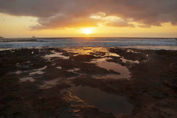 Vibrante Amanecer Dorado Sobre Las Costas Piedra Caliza Medano Tenerife — Foto de Stock