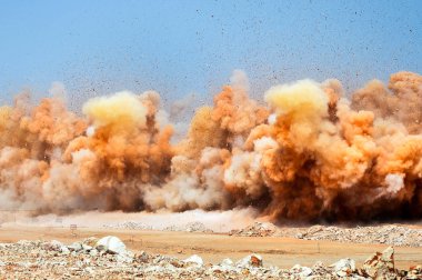 Umman inşaat sitesinde patlatma elektrikli fünye