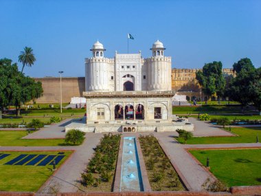 Main gate of historic grand fort in the Lahore built in 1566                               clipart
