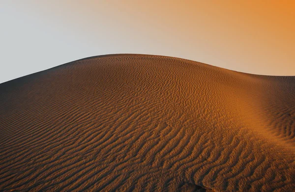 Lumière Crépuscule Sur Les Dunes Sable Dans Désert Arabe — Photo