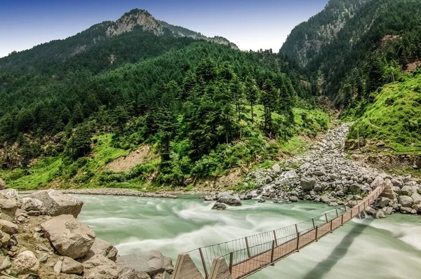 Puente Colgante Sobre Río Las Montañas Karakoram — Foto de Stock