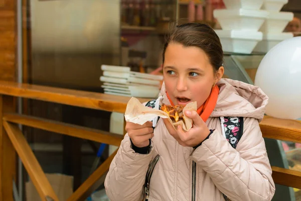 Girl Jacket Eats Belgian Waffle Street — Stock Photo, Image