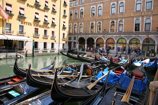Venice Italië Mei 2010 Prachtig Uitzicht Van Traditionele Gondel Venetië — Stockfoto