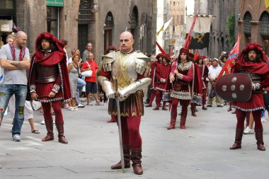 Siena, İtalya - 16 Ağustos 2008: Bandosu Palio di Siena Festivali, Siena (Sienna), Siena eyaletinin, Toskana Bölgesi, İtalya