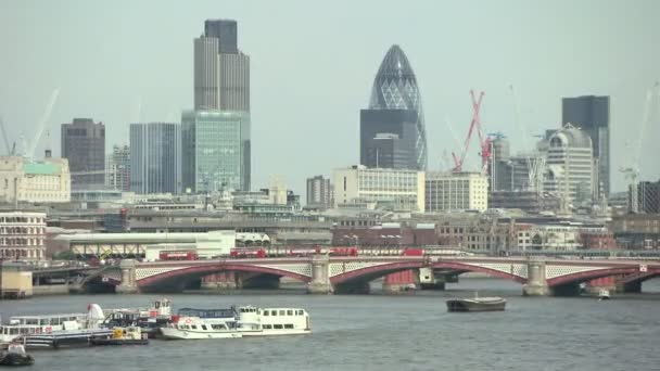 Pauls Kathedraal Rivier Thames Camera Pannen Bekijken Van Blackfriars Bridge — Stockvideo