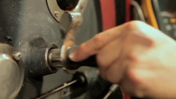 咖啡豆研磨机的关闭 — 图库视频影像