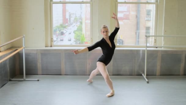 Ballerina Dansen Studio — Stockvideo