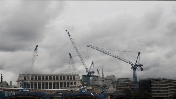 Grúas Obra Blackfriar Bridge Londres Inglaterra Reino Unido Timelapse — Vídeos de Stock