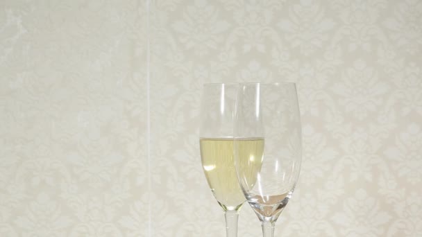Detail Osoby Nalévat Šampaňské — Stock video