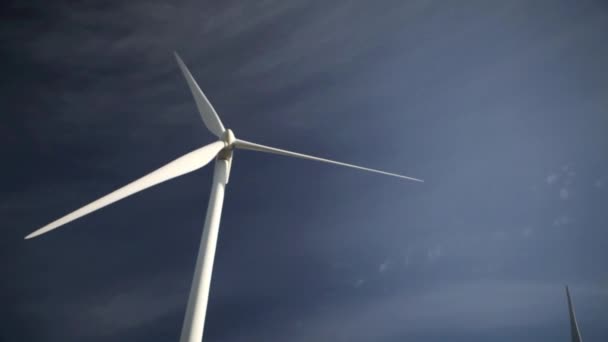 タリファ スペインでの風力発電所 — ストック動画