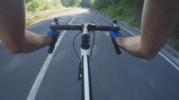 Punto Vista Disparado Mientras Hombre Ciclismo — Vídeo de stock