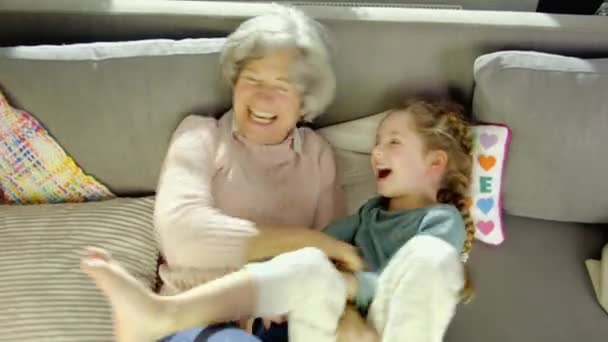 Grandmother Playing Granddaughter — Stock Video