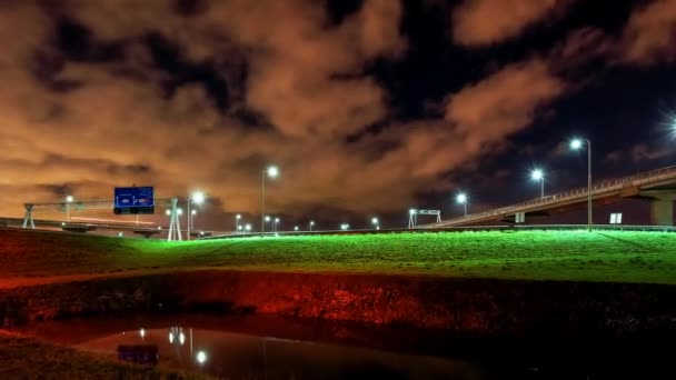 Beleuchtete Straßenkreuzung Ridderkerk South Holland Niederlande — Stockvideo