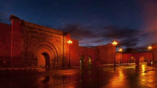 阿格纳乌城门在晚上 时间流逝 — 图库视频影像
