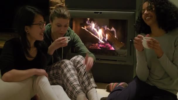 Friends Sitting Fireplace Slumber Party — Stock Video
