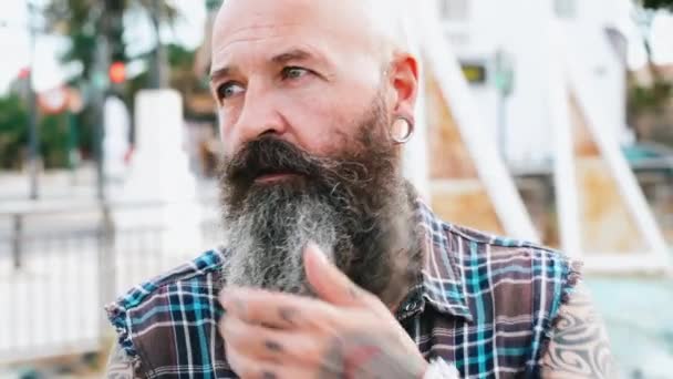 Portrait Mature Man Tattoos — Stock Video