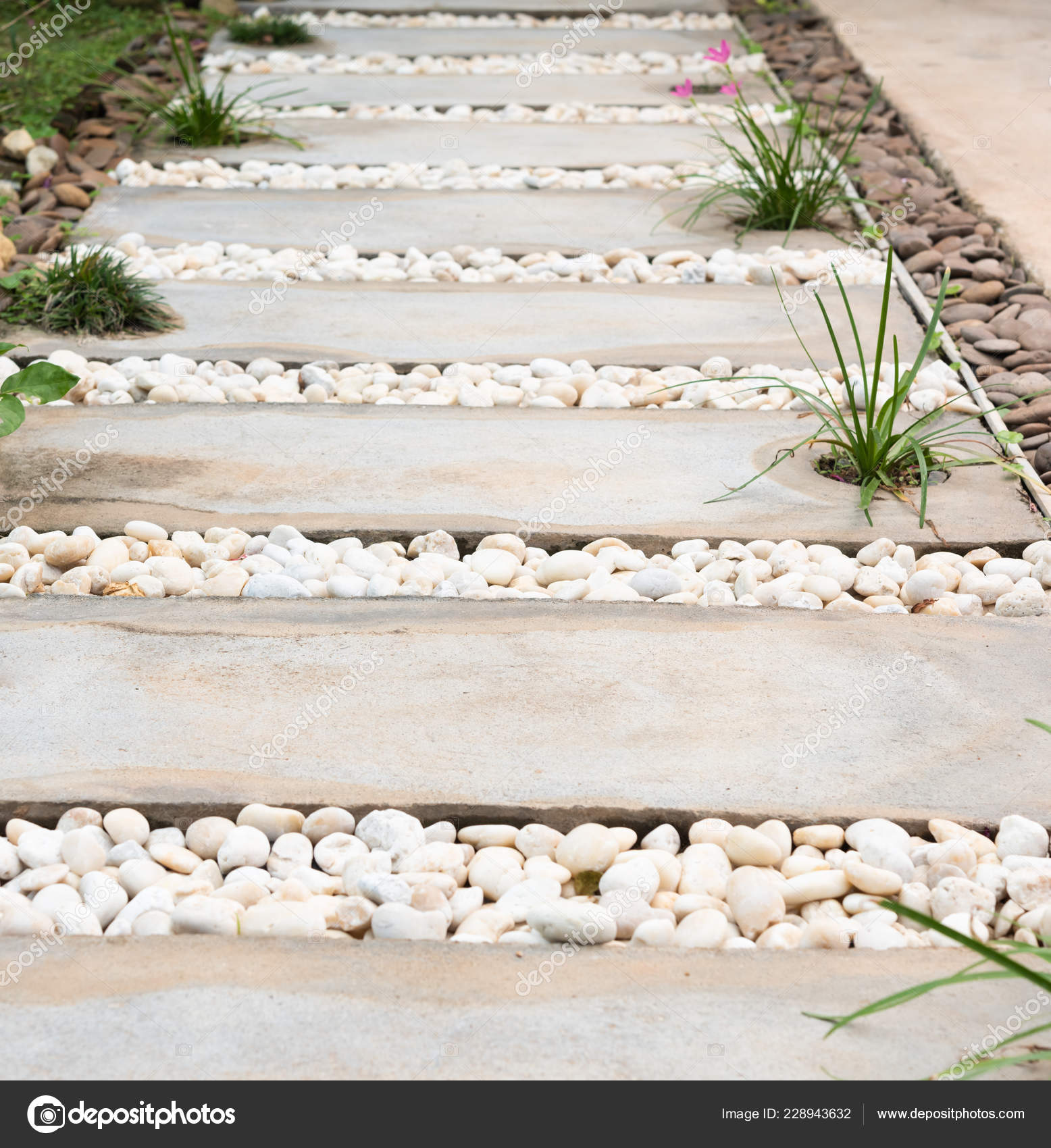 Landscaping Modern Simple Stone Pathway, White Gravel Landscaping
