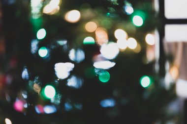 Soyut odaklı olmayan bokeh ışıkları arkaplanı