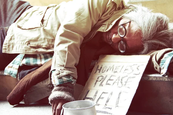 Could You Please Help Homeless Man Sleeping Walkway Street Capticap — Stock Photo, Image