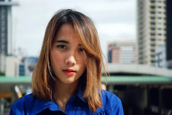 Mulheres Bonitas Sorriem Retrato Viajam Fim Semana Férias — Fotografia de Stock