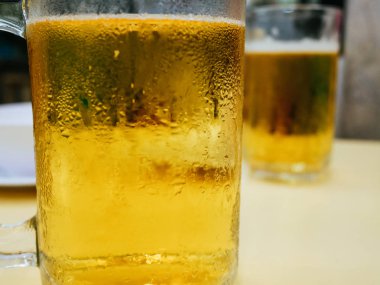 Masada close-up bira serin cam.